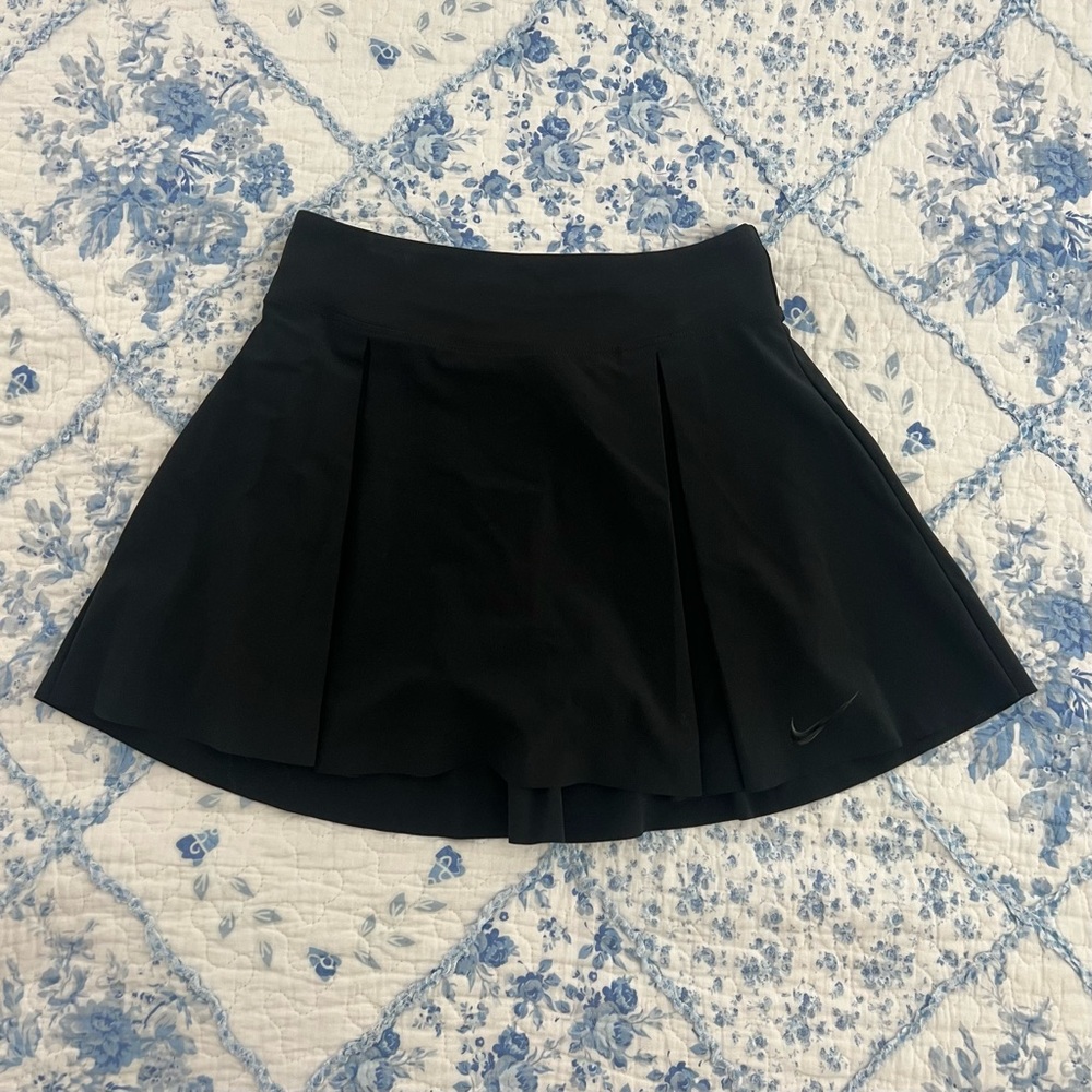 Nike Women's Dri-Fit Golf Skirt